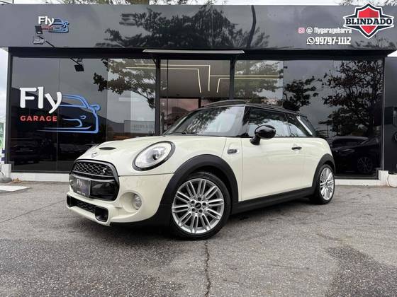 MINI COOPER 2.0 S EXCLUSIVE 16V TURBO GASOLINA 2P AUTOMÁTICO